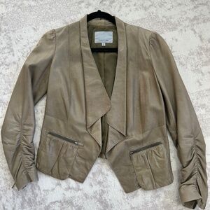 Classiques Entier Supple Lightweight Leather Jacket – Olive – Ruched – Zip Detai